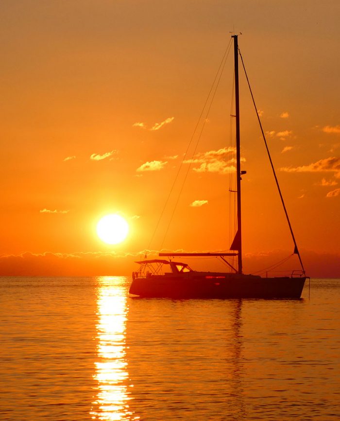 sailboat sunset tour